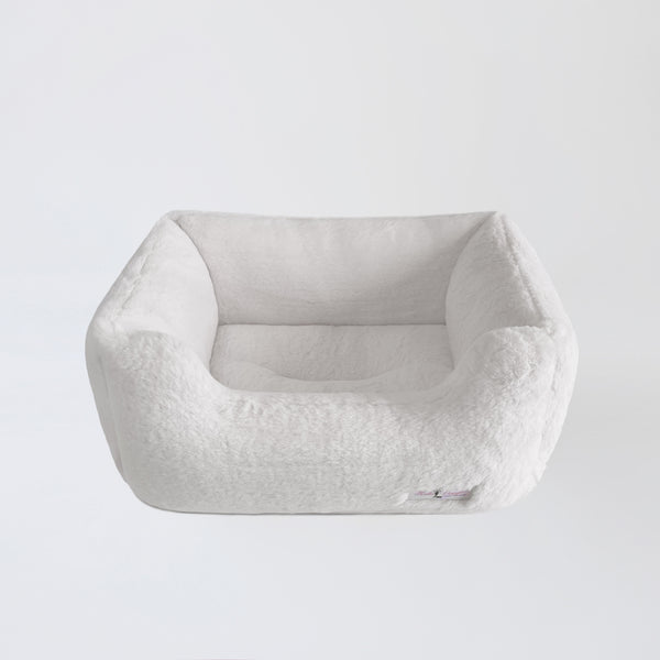 Soft Plush Bed for Dogs up to 10 Lbs